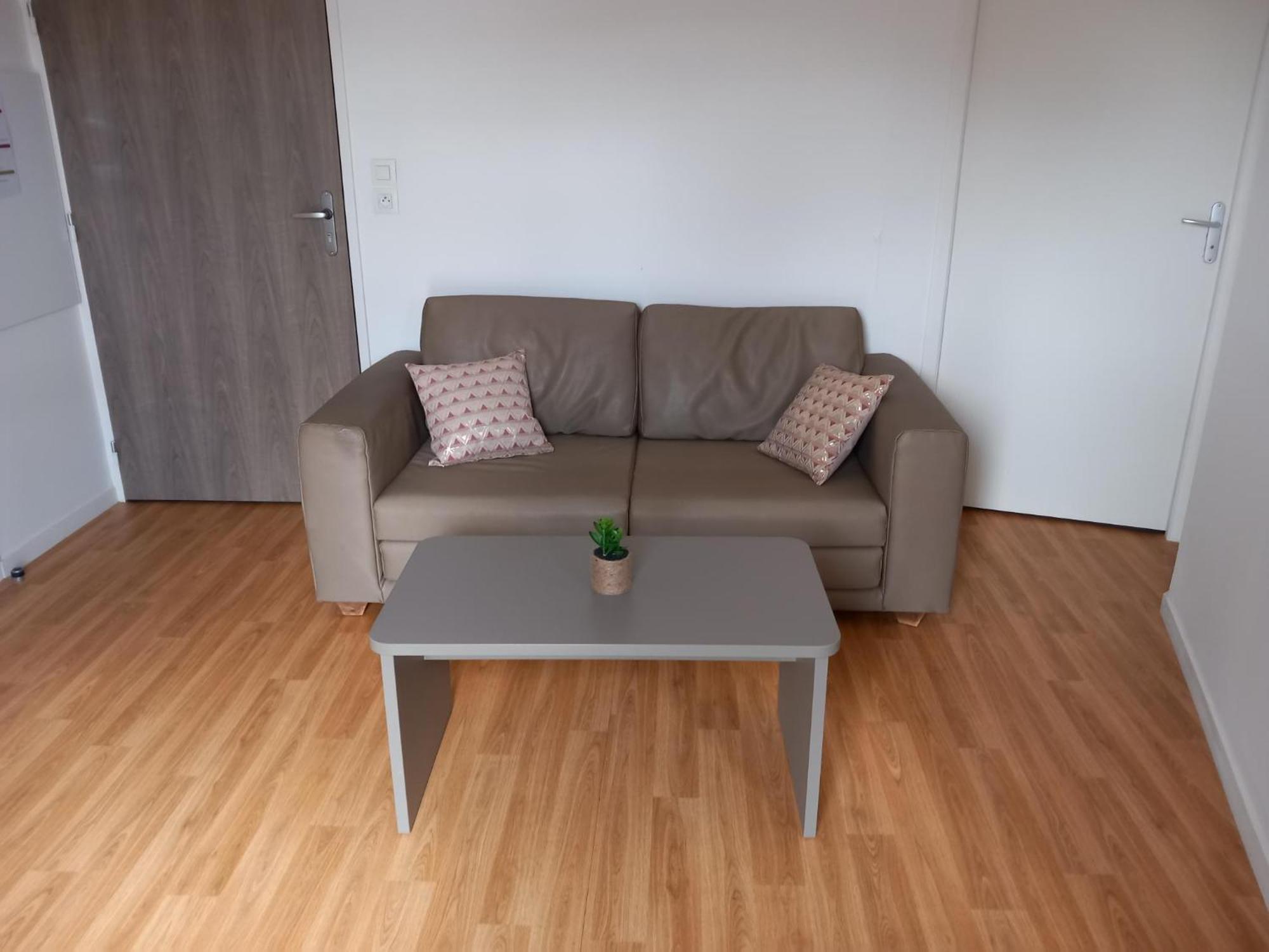 Residence Services Seniors Espace Et Vie ルマン エクステリア 写真