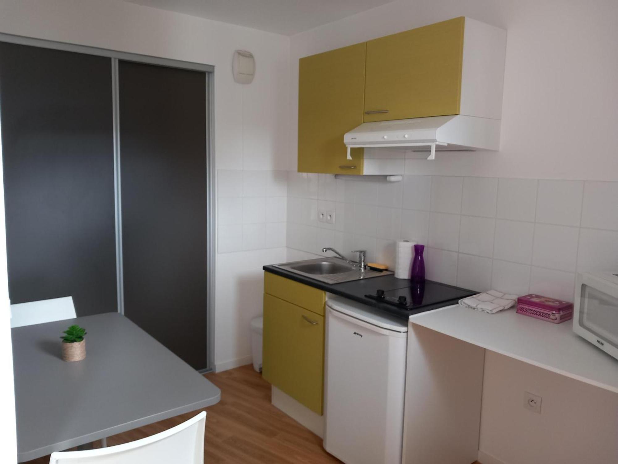 Residence Services Seniors Espace Et Vie ルマン エクステリア 写真
